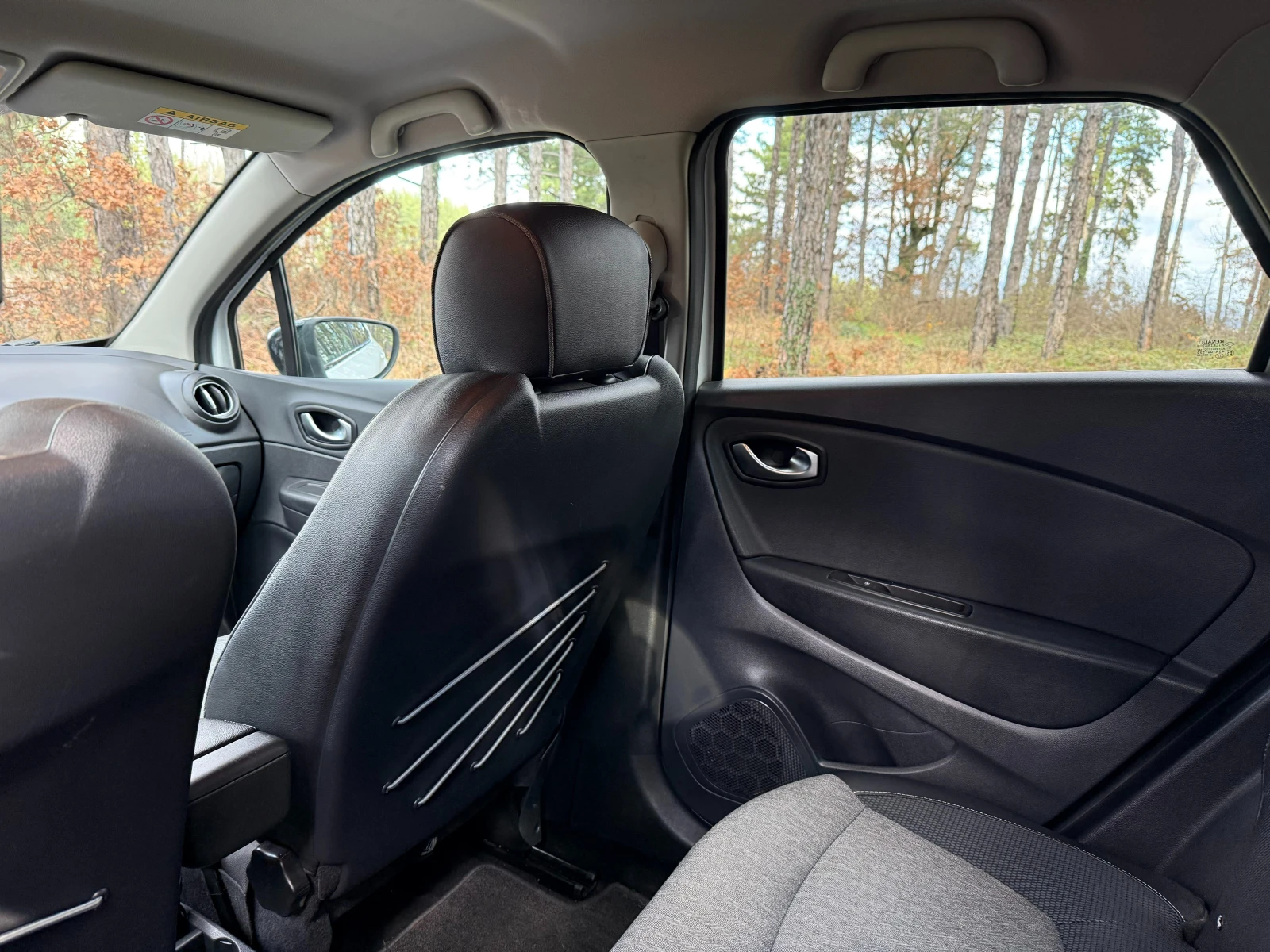 Renault Captur 1.5dci 110k.c./6��. Full Led/Keyless | Mobile.bg � ����������� 12