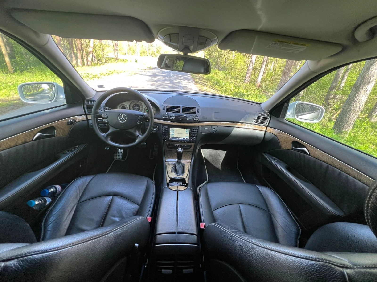 Mercedes-Benz E 320, снимка 12 - Автомобили и джипове - 52965301