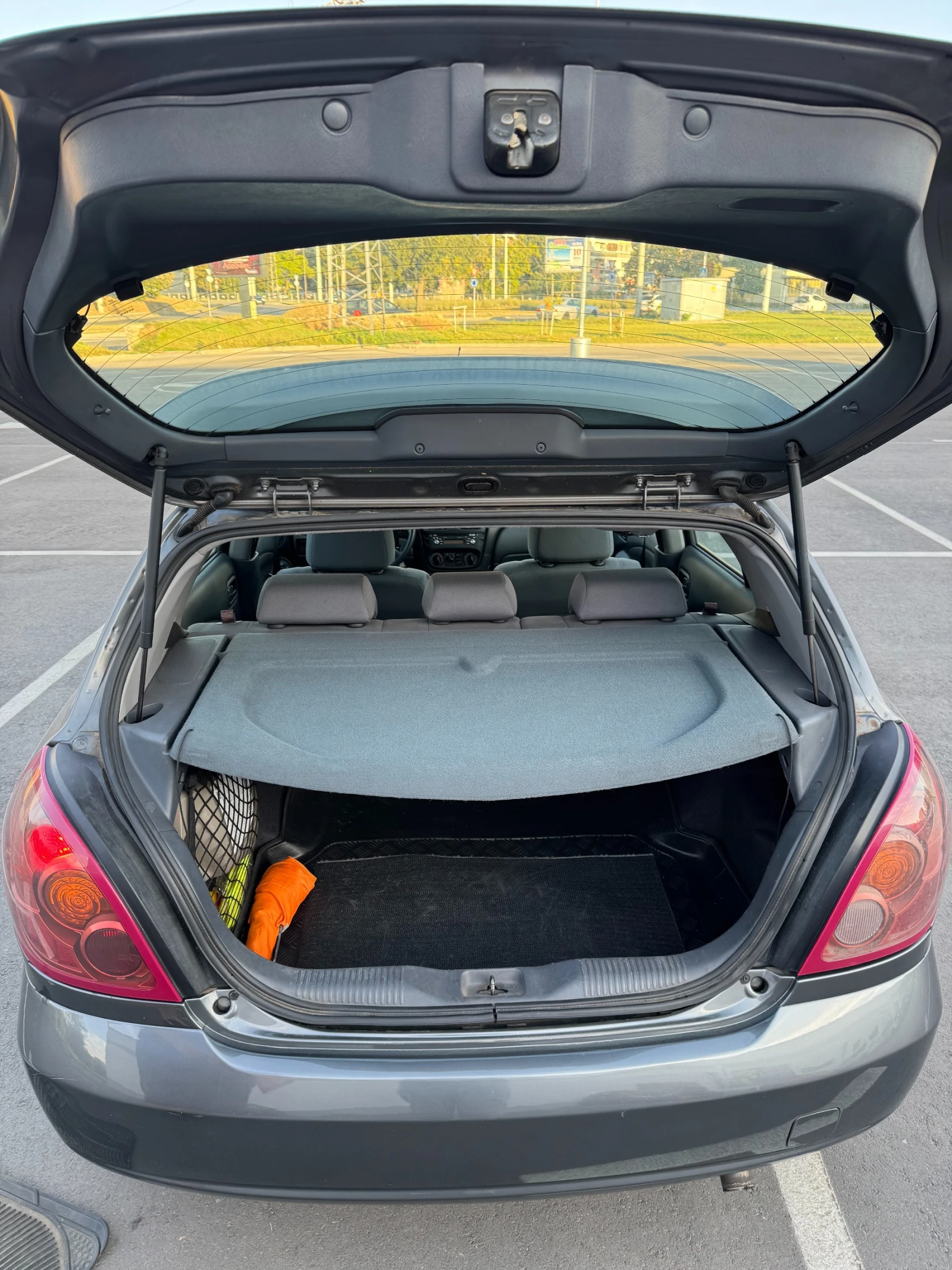 Nissan Almera | Mobile.bg � ����������� 12