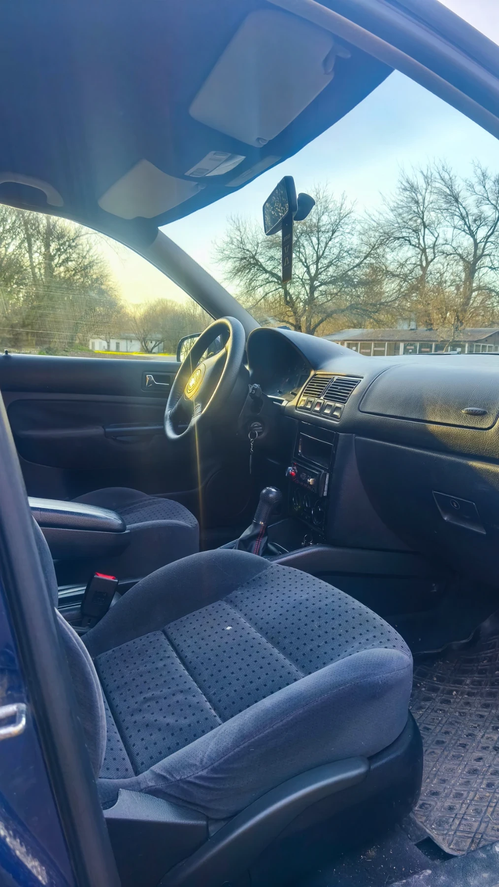 VW Golf, снимка 11 - Автомобили и джипове - 53782807