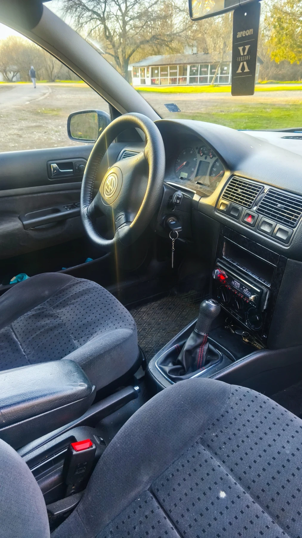 VW Golf, снимка 10 - Автомобили и джипове - 53782807