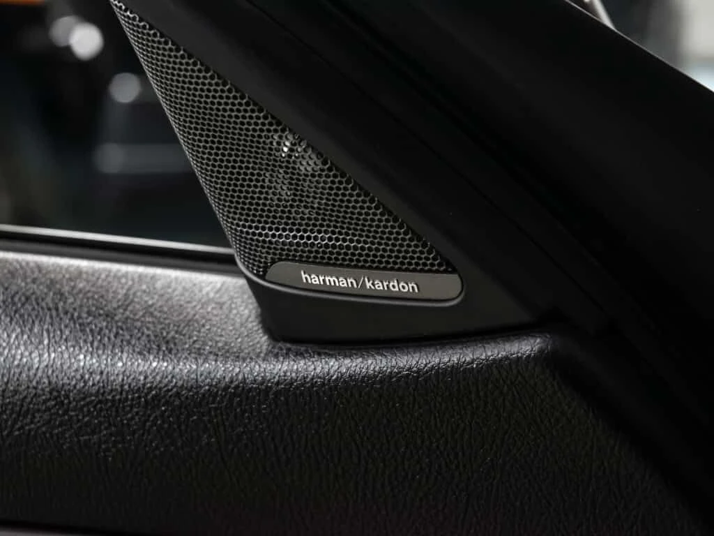 BMW M4 * CLEAN CARFAX Executive Package HUD M PACAKAGE CA, снимка 8 - Автомобили и джипове - 53878635