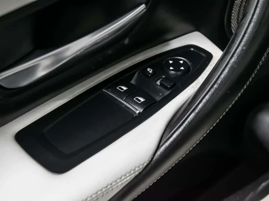 BMW M4 * CLEAN CARFAX Executive Package HUD M PACAKAGE CA, снимка 7 - Автомобили и джипове - 53878635