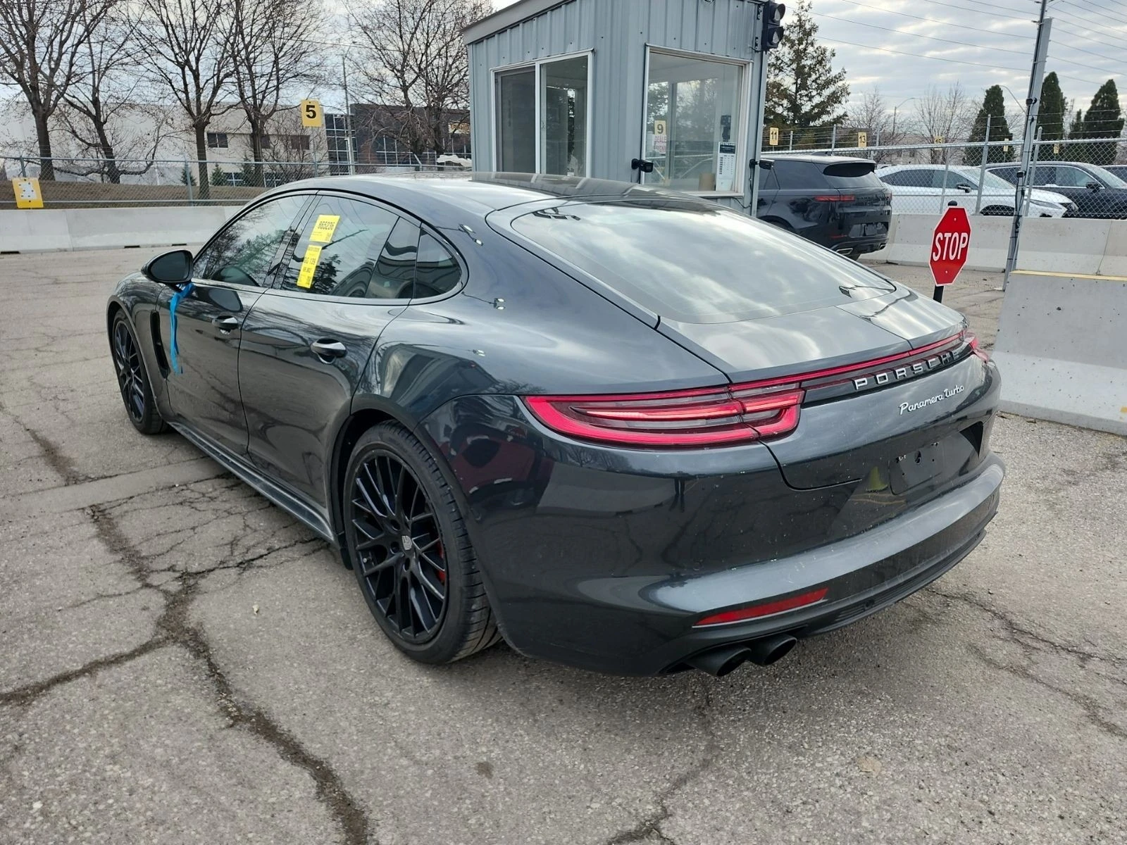 Porsche Panamera TURBO С РЕГИСТРАЦИЯ & АВТО КРЕДИТ , снимка 3 - Автомобили и джипове - 54080559