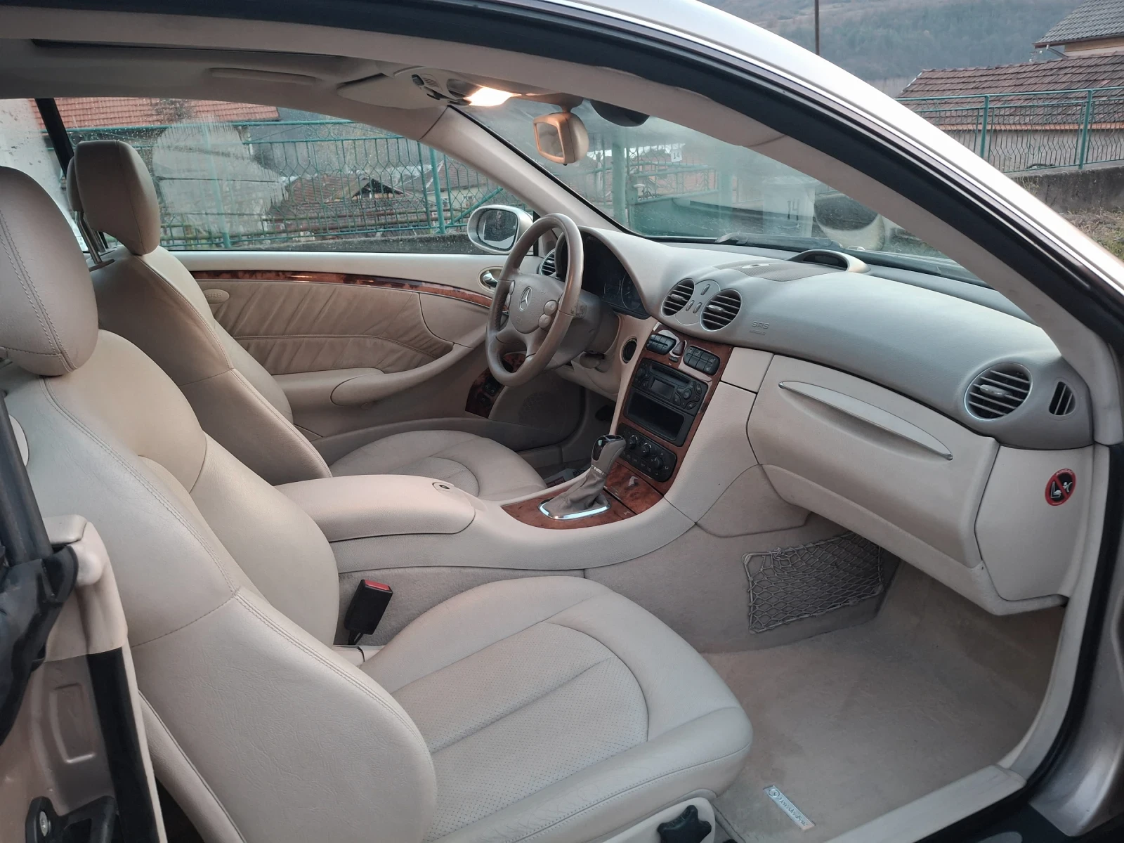 Mercedes-Benz CLK 2.7cdi.avtomat.koja, снимка 8 - Автомобили и джипове - 54206370