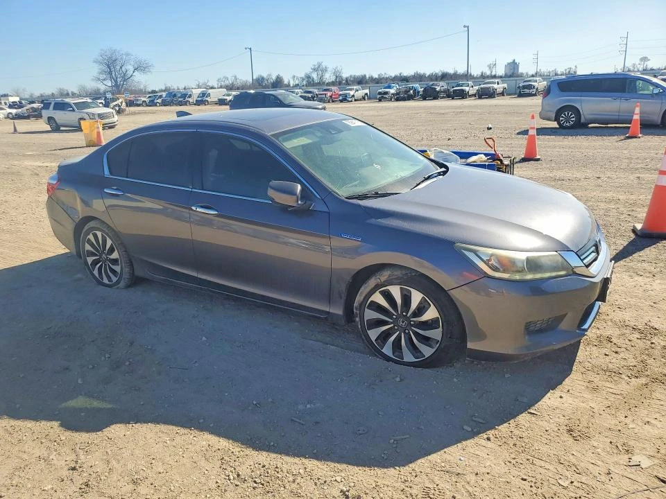 Honda Accord 2.0L 4 Front-wheel Drive | Mobile.bg � ����������� 4