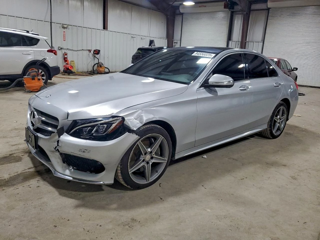 Mercedes-Benz C 300 4MATIC AMG Line / ambient / ел. седалки* РЕАЛНИ КМ