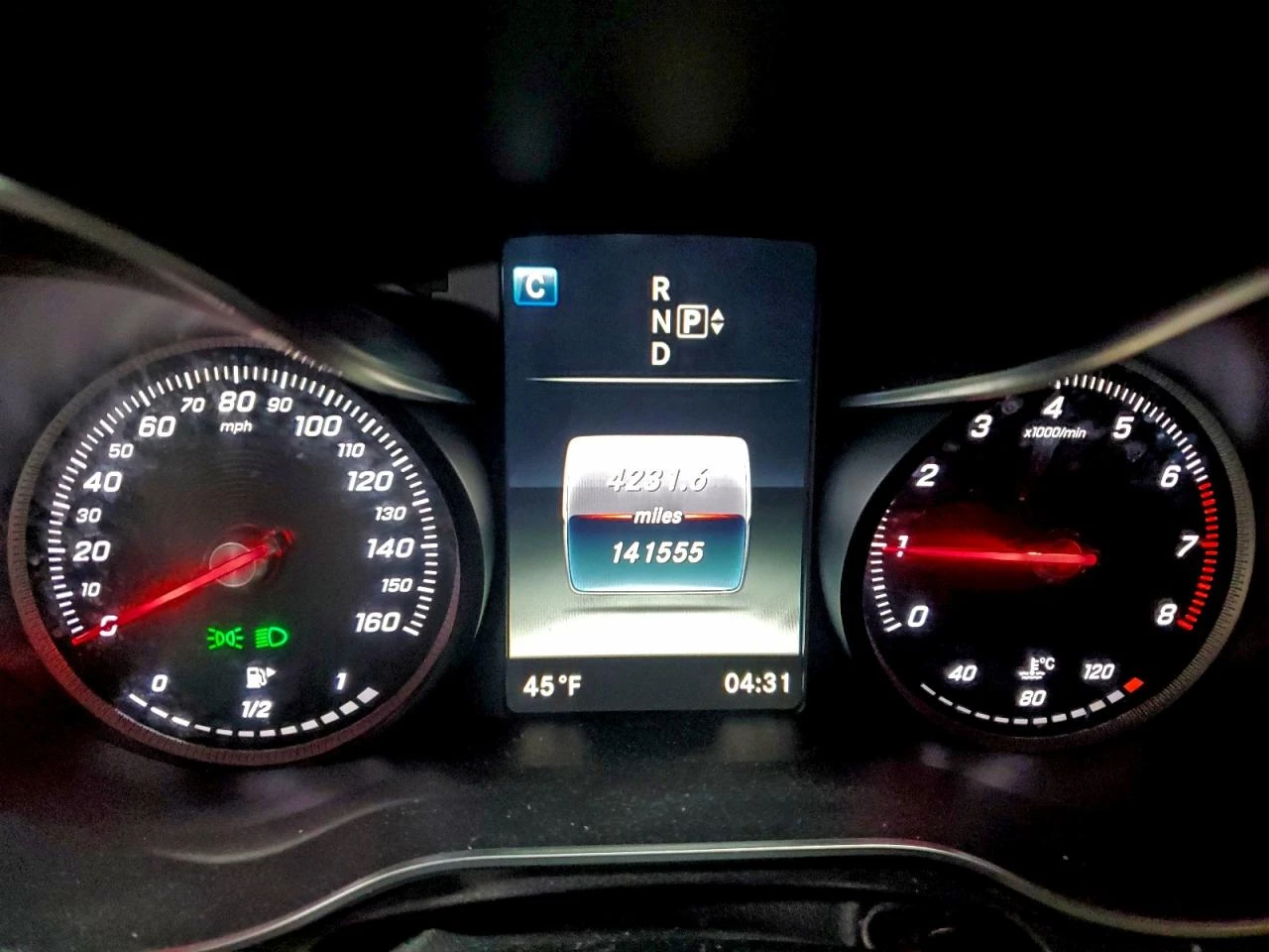 Mercedes-Benz C 300 4MATIC AMG Line / ambient / ел. седалки* РЕАЛНИ КМ, снимка 9 - Автомобили и джипове - 54656328