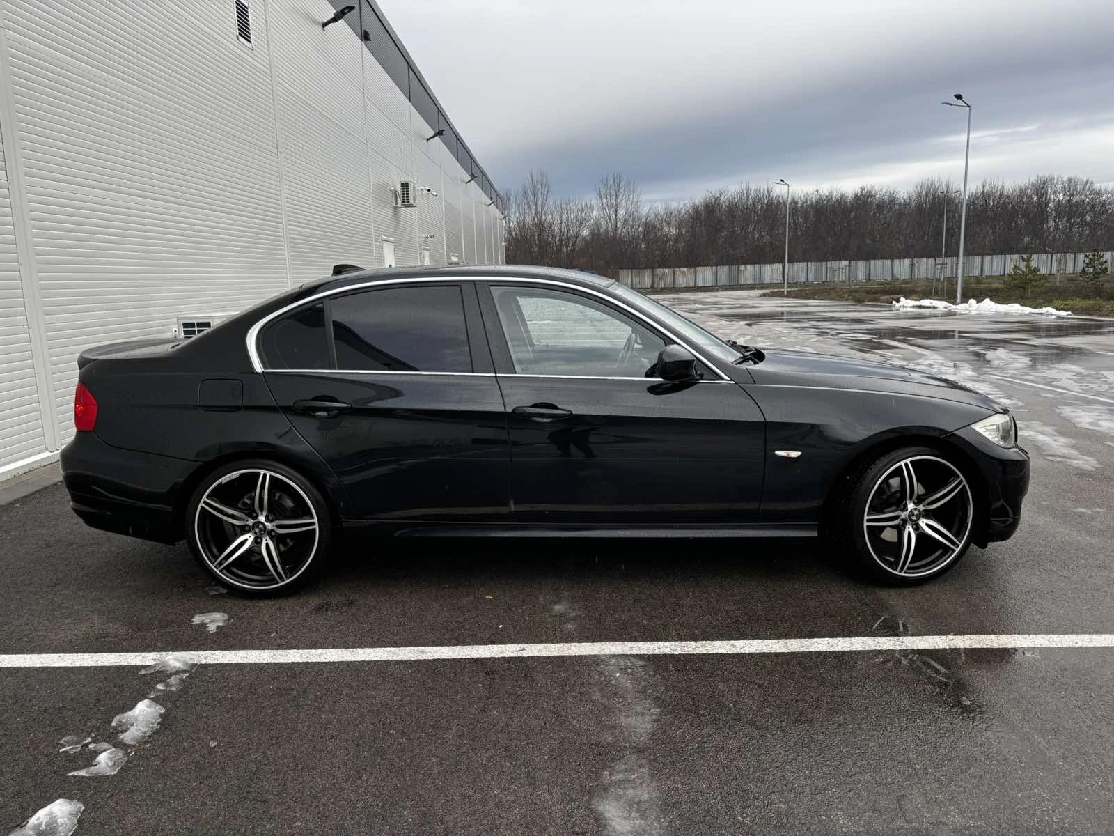 BMW 318 i 2.0i CH, снимка 6 - Автомобили и джипове - 54783253