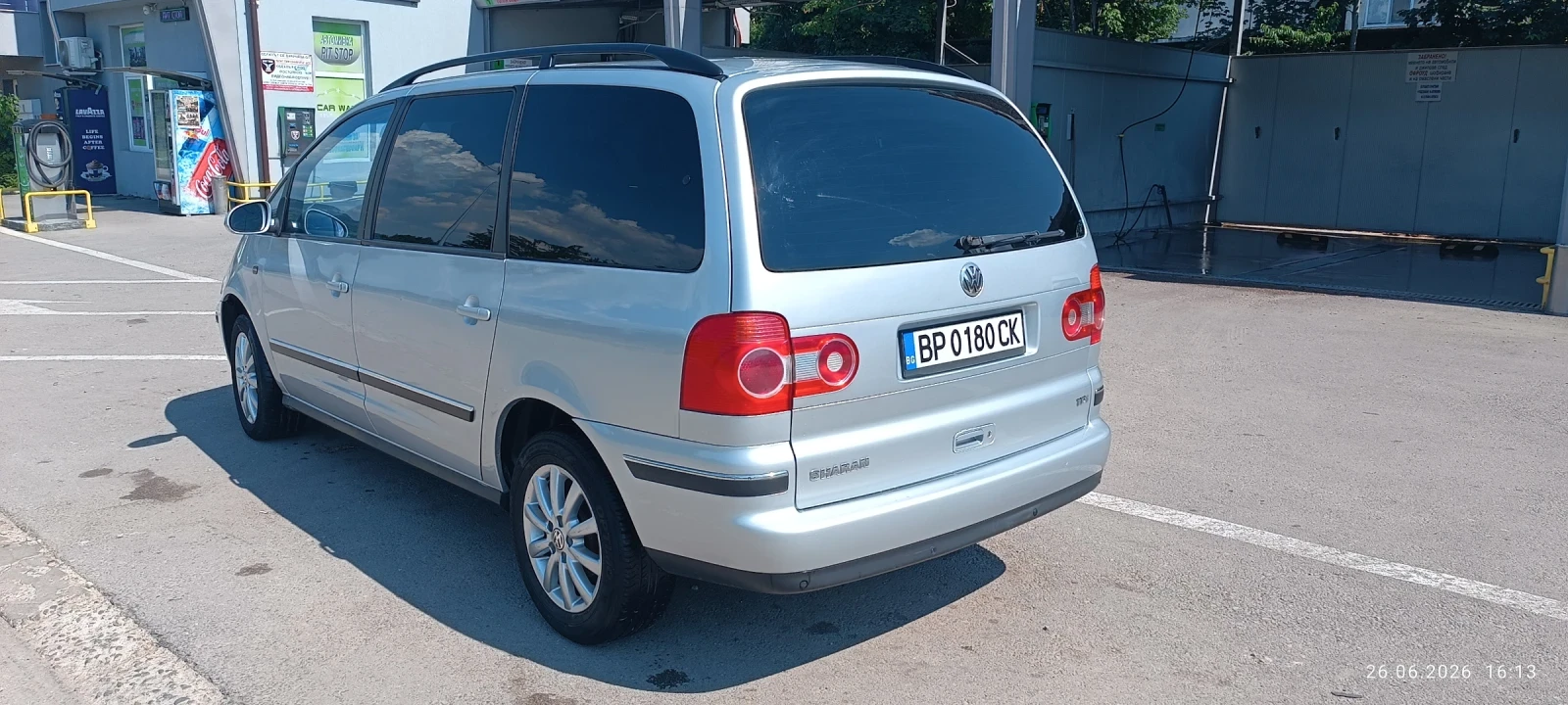 VW Sharan 1.9 TDI 130 ks, снимка 4 - Автомобили и джипове - 55061807