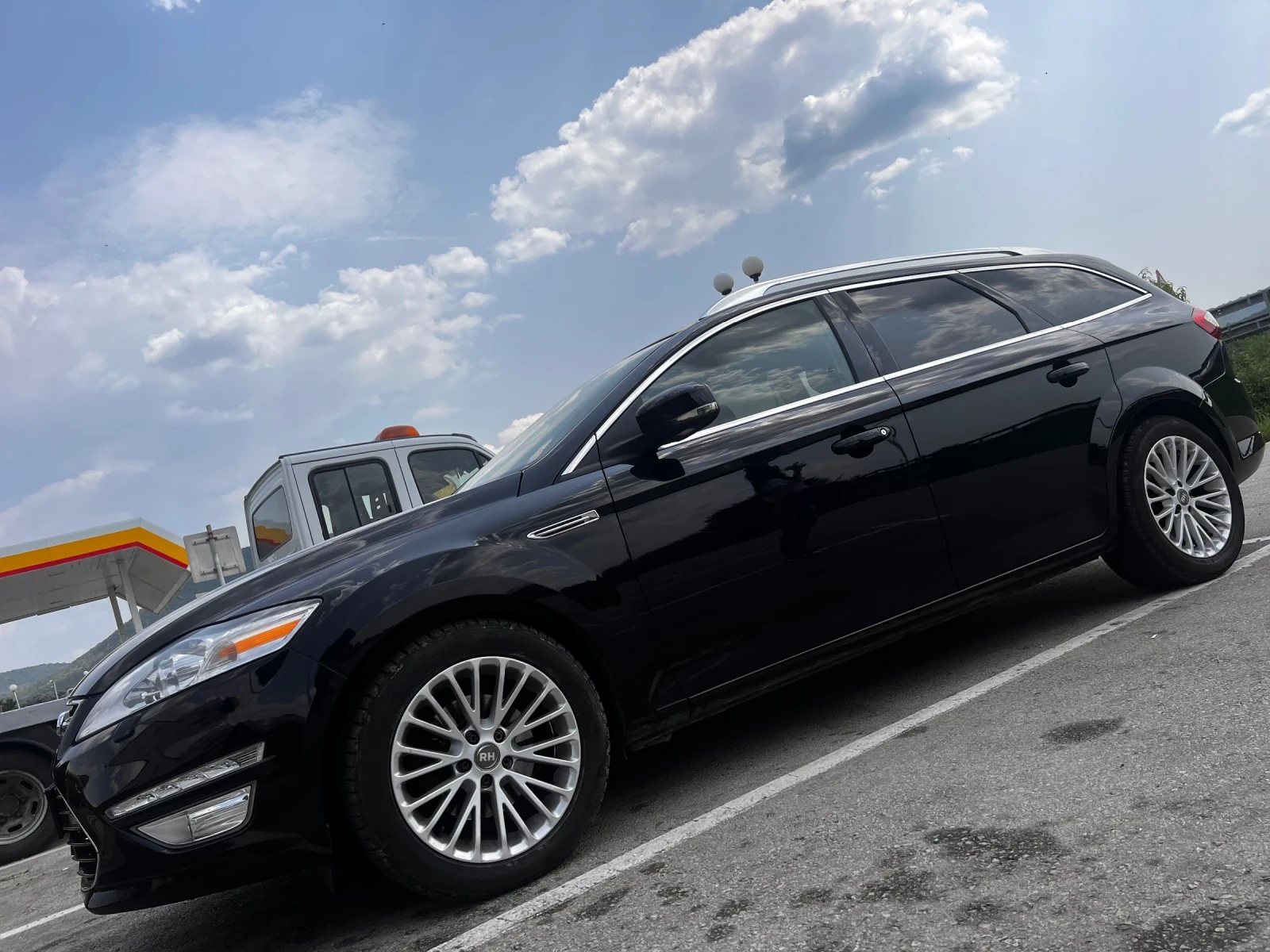 Ford Mondeo, снимка 2 - Автомобили и джипове - 55136428