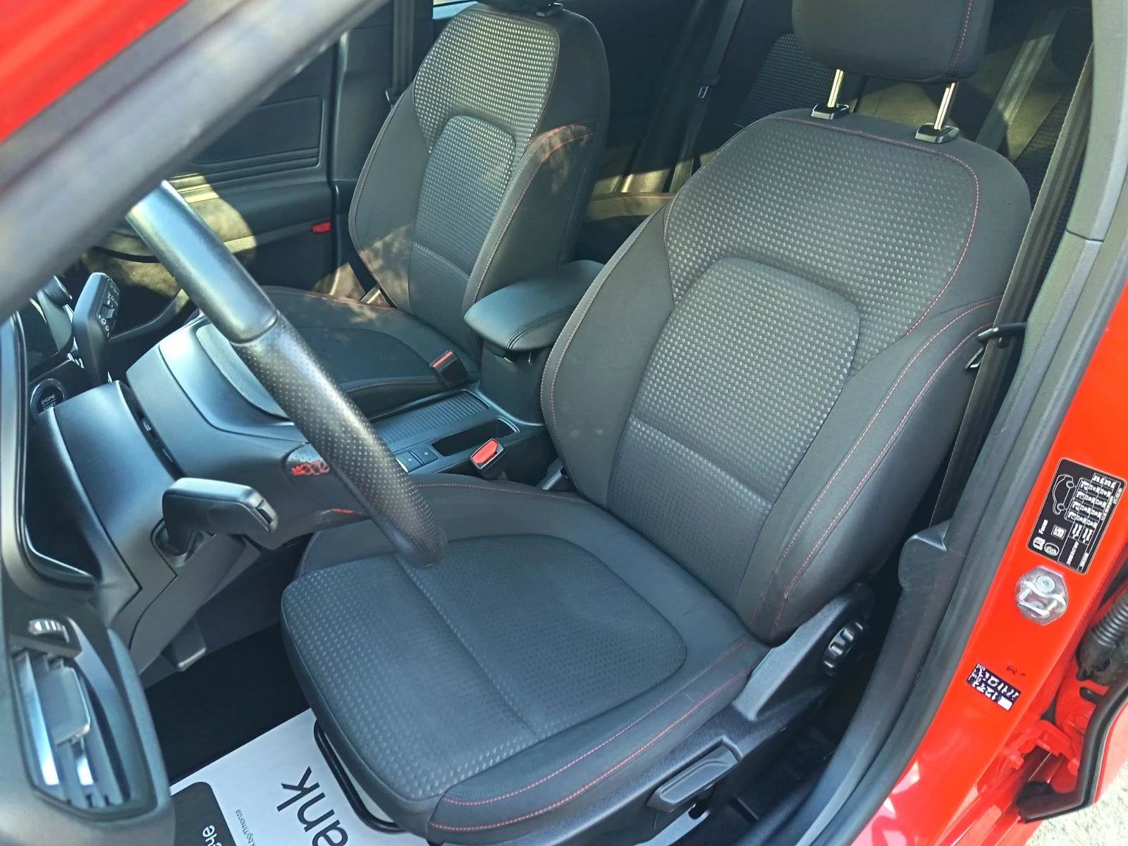 Ford Focus ST-LINE, снимка 9 - Автомобили и джипове - 55310632