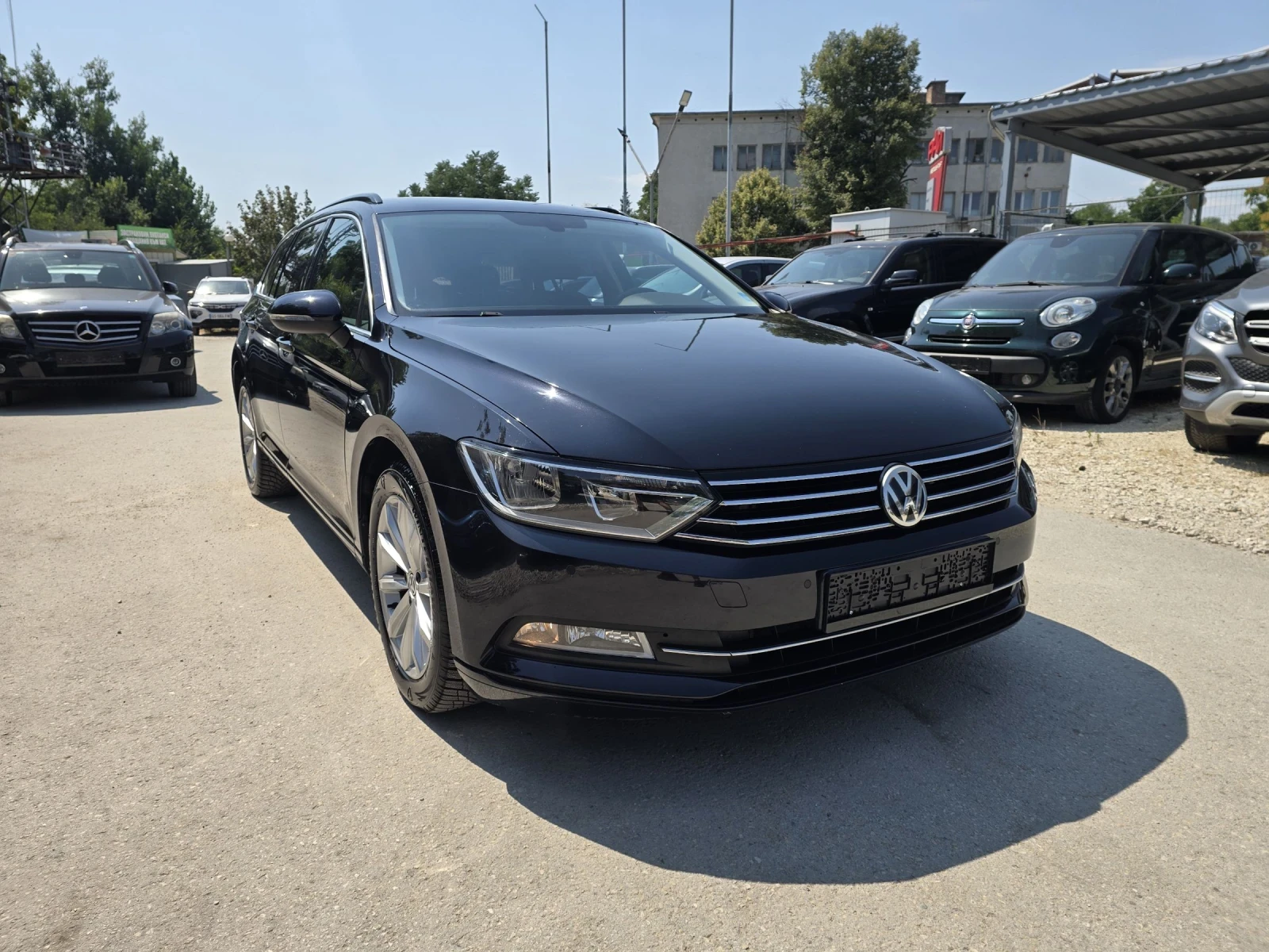 VW Passat 2.0TDI 150к.с Business DSG, снимка 2 - Автомобили и джипове - 55433608