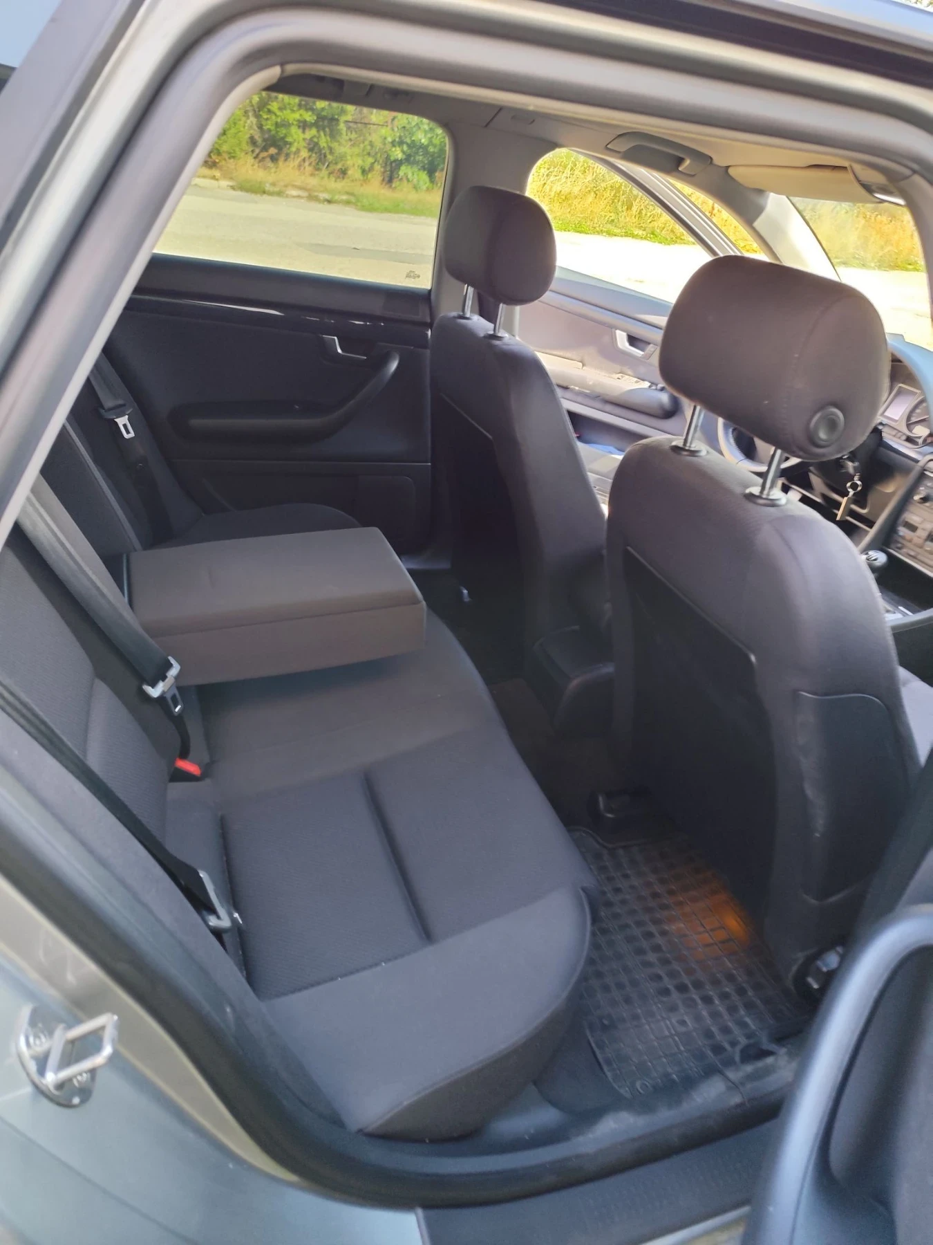 Audi A4, снимка 12 - Автомобили и джипове - 55951161