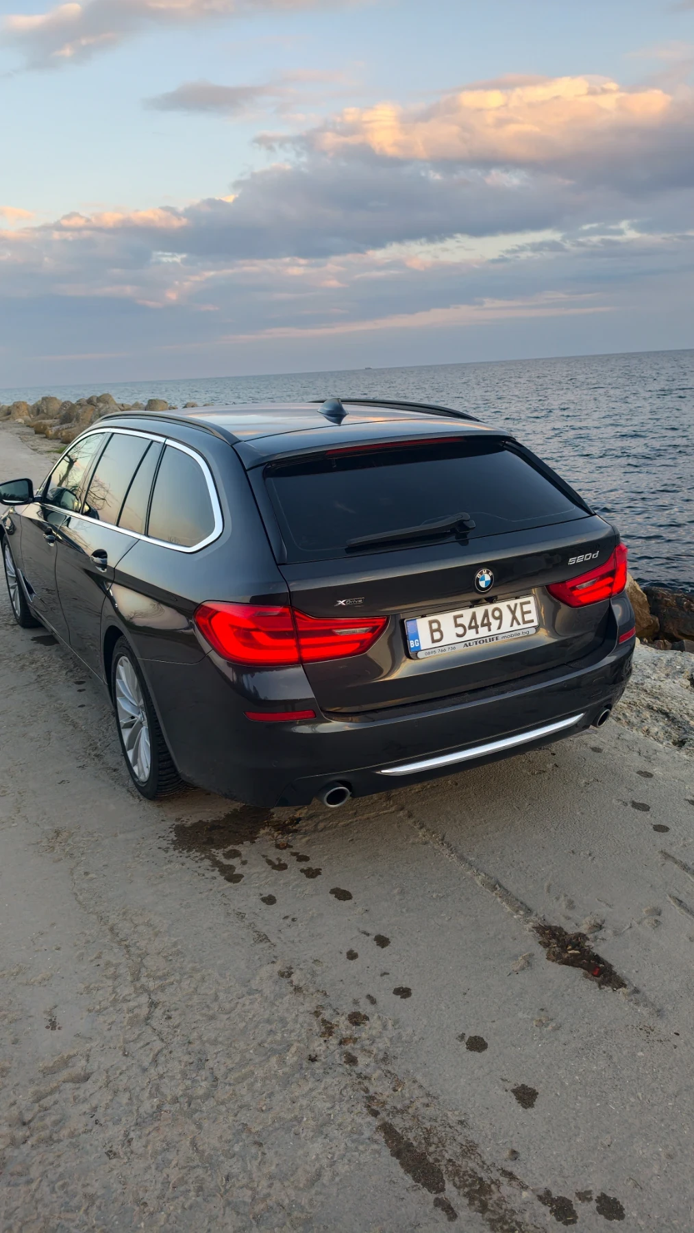 BMW 520, снимка 2 - Автомобили и джипове - 55987437