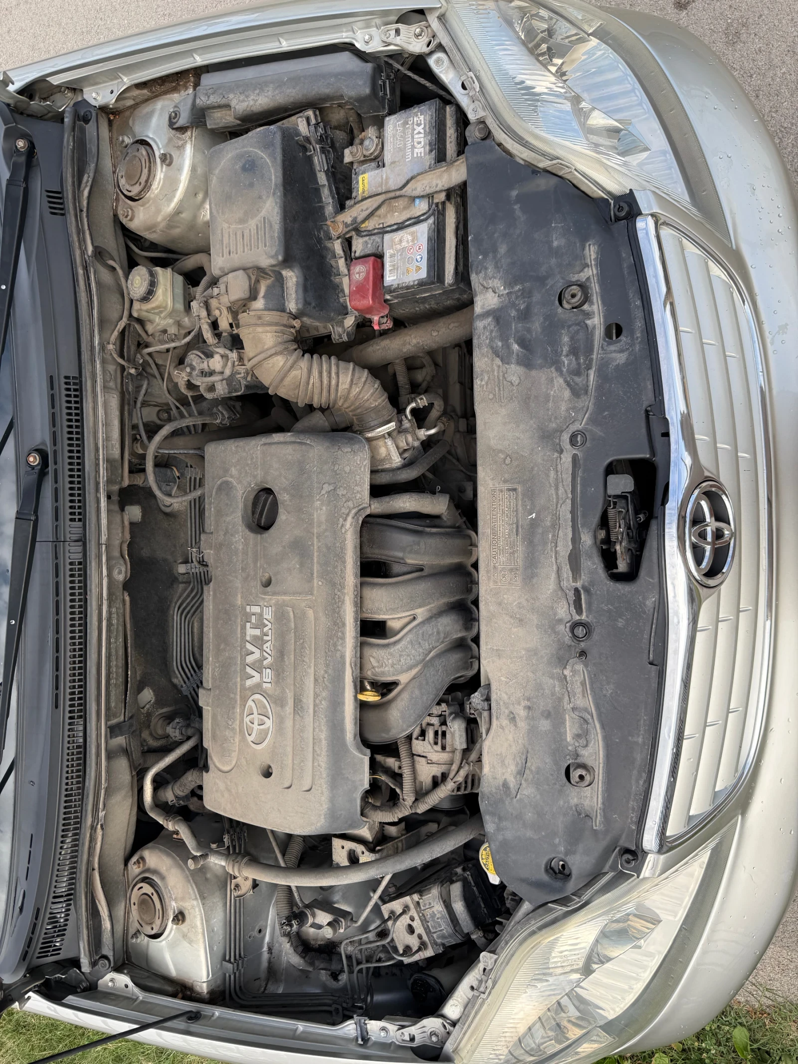 Toyota Corolla 1.6 VVT-i, снимка 13 - Автомобили и джипове - 56075704
