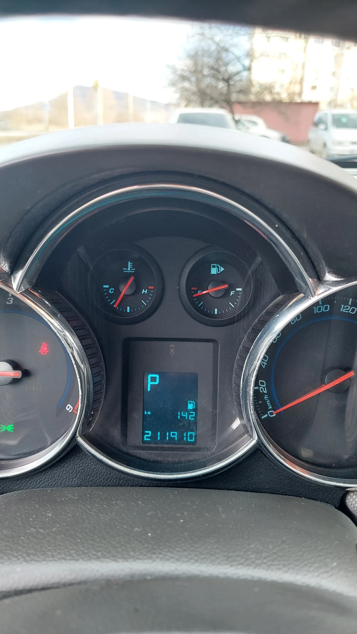 Chevrolet Cruze LT 2.0 VCDi 150 к.с, снимка 12 - Автомобили и джипове - 56129869