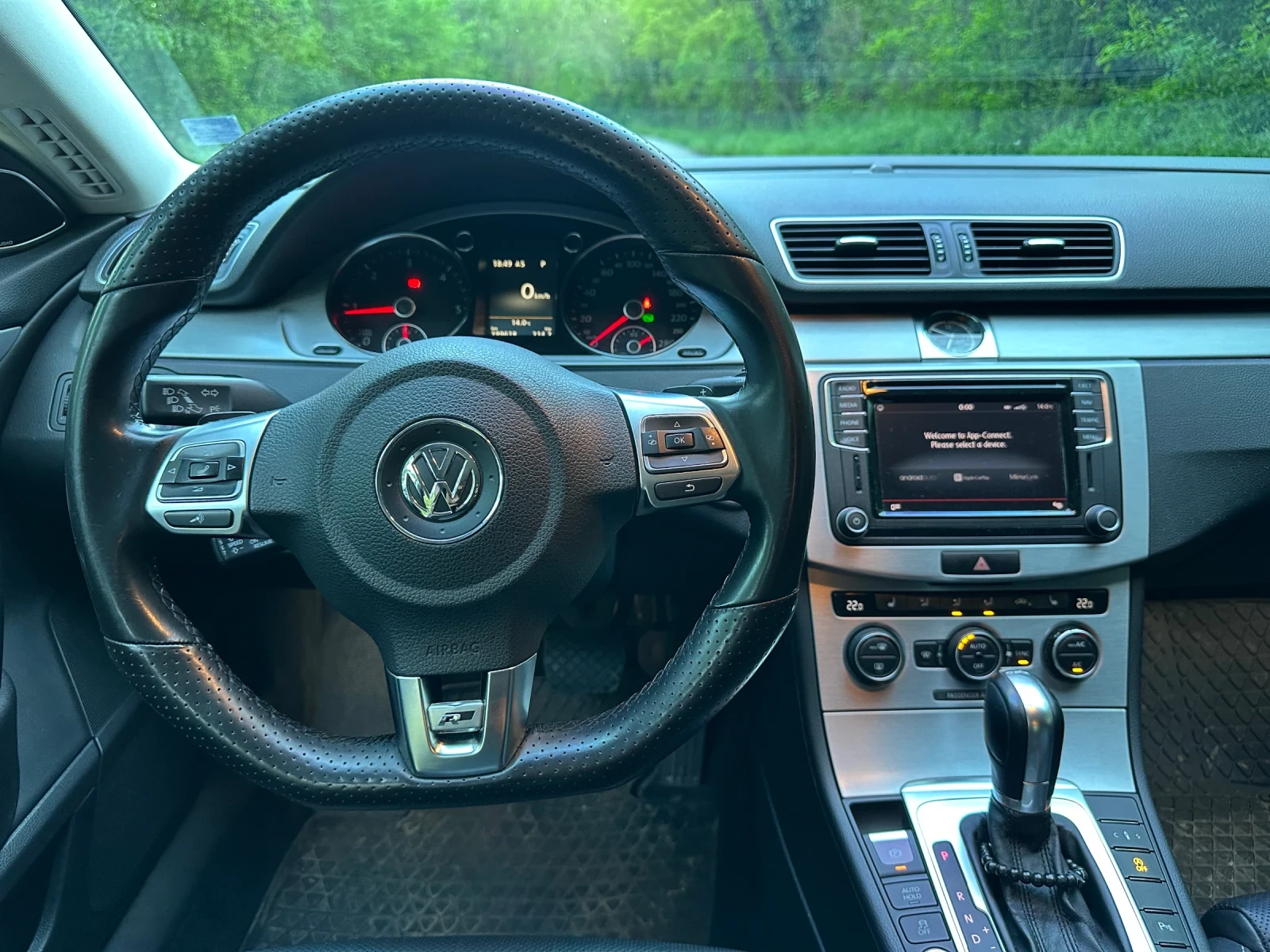 VW Passat CC 2.0TDI R-Line, снимка 11 - Автомобили и джипове - 56228190
