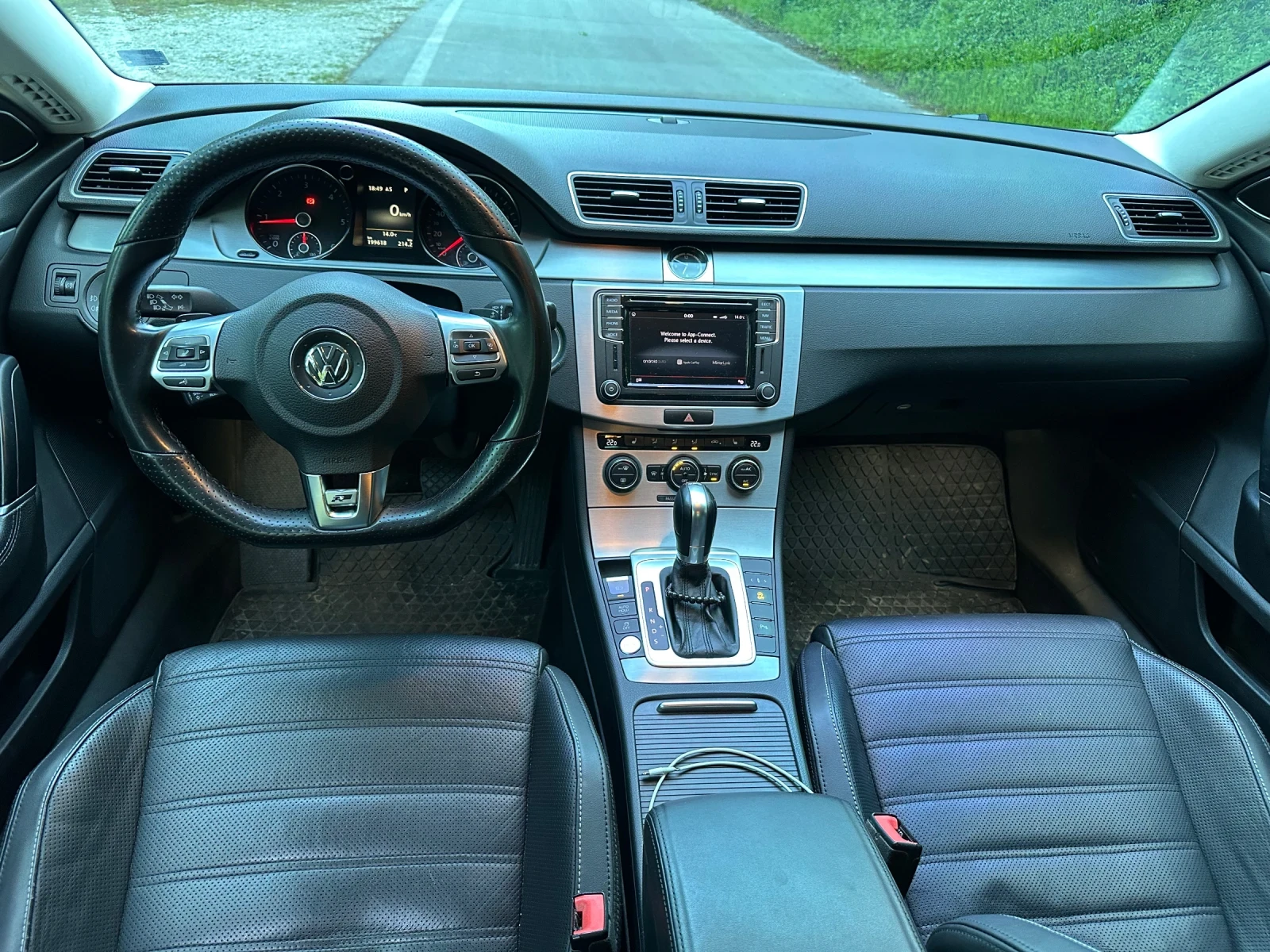 VW Passat CC 2.0TDI R-Line, снимка 10 - Автомобили и джипове - 56228190