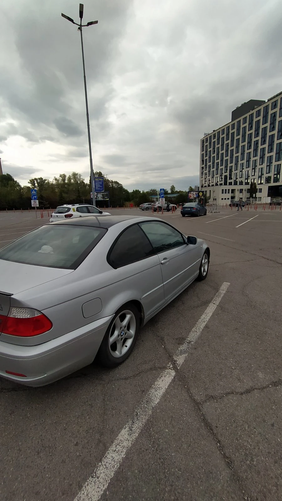 BMW 320 CD, снимка 9 - Автомобили и джипове - 56362621