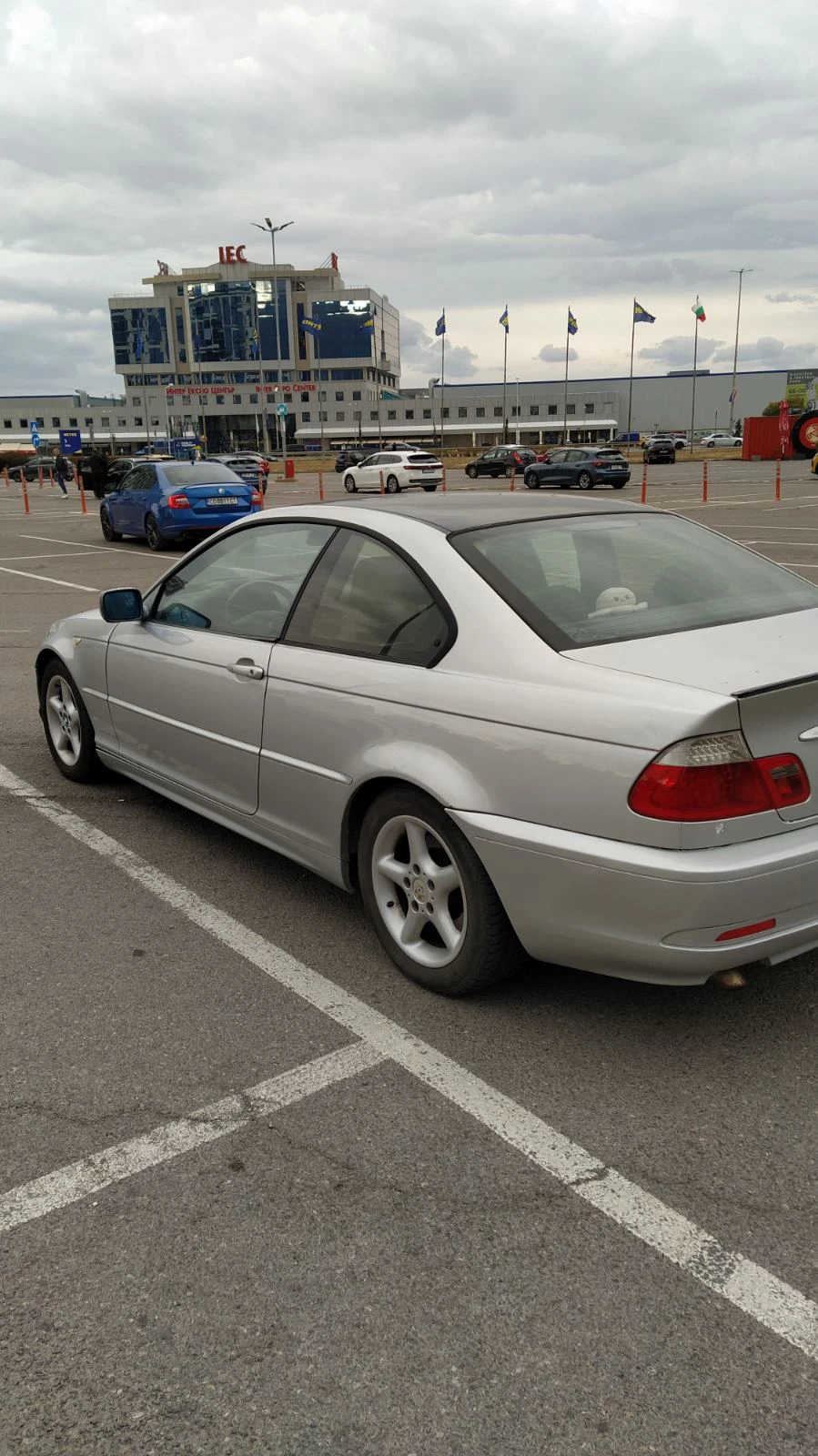 BMW 320 CD, снимка 13 - Автомобили и джипове - 56362621