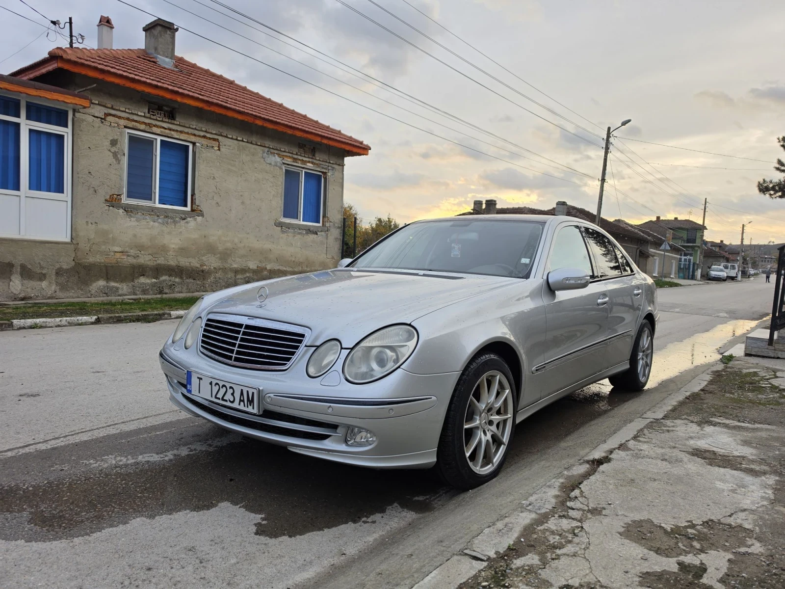Mercedes-Benz E 320 3.2CDI R6 , снимка 6 - Автомобили и джипове - 56685635