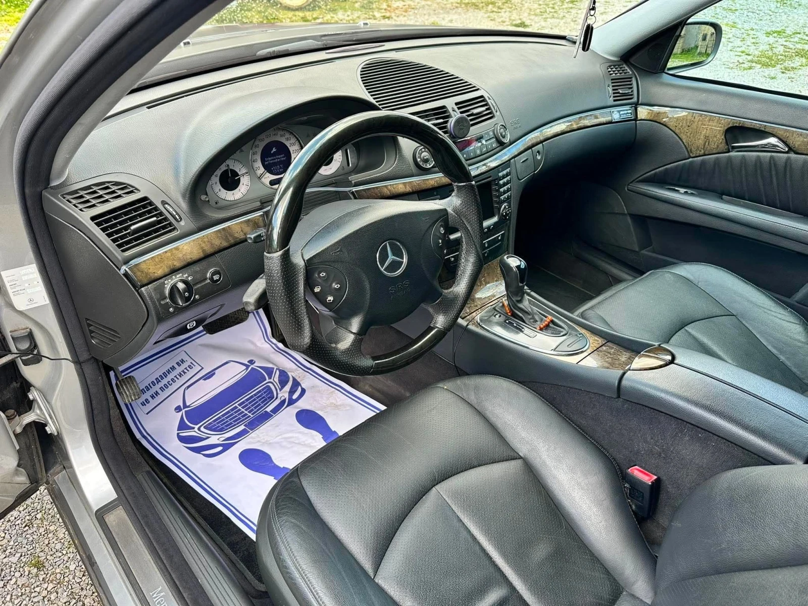 Mercedes-Benz E 320 3.2CDI R6 , снимка 8 - Автомобили и джипове - 56685635