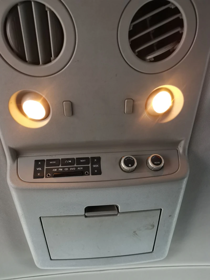 Infiniti QX56 5.6 бензин/газ Цената е крайна, снимка 12 - Автомобили и джипове - 49311312