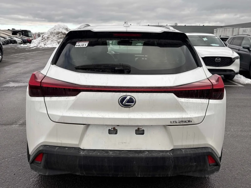 Lexus UX 250h 2021 * CARFAX * БЕЗ ПЪРВОНАЧАЛНА ВНОСКА, снимка 5 - Автомобили и джипове - 52852055