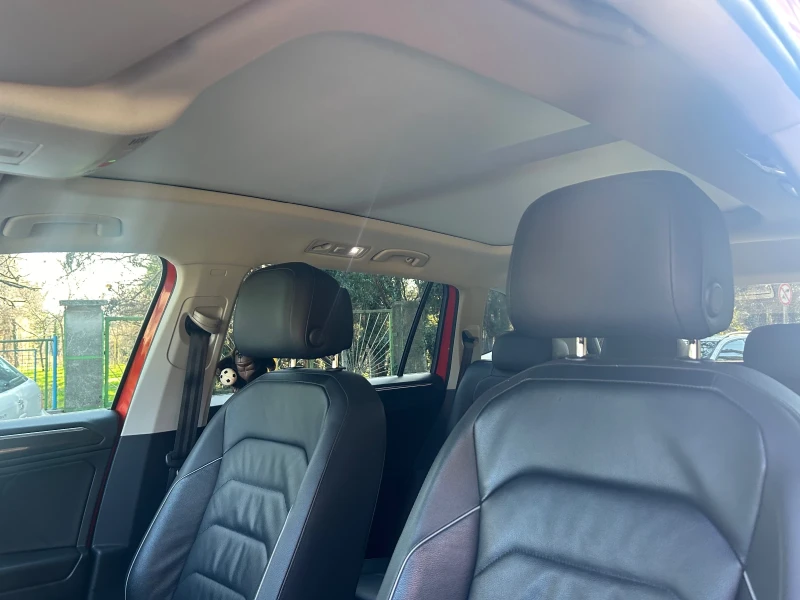 VW Tiguan Allspace 2.0TDI 150к.с 4х4 Full, снимка 10 - Автомобили и джипове - 52999754