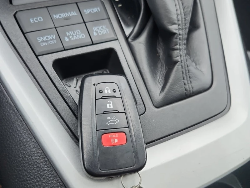 Toyota Rav4 * XLE * CARFAX * , снимка 13 - Автомобили и джипове - 53022623