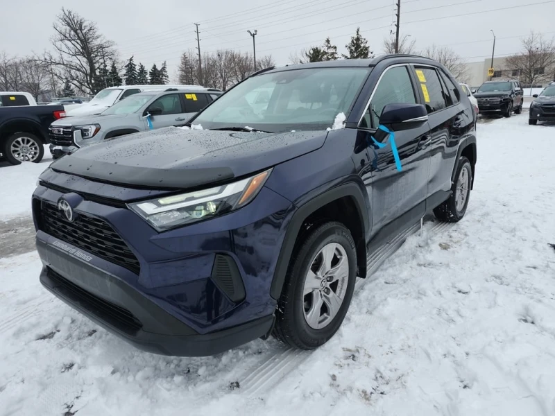 Toyota Rav4 * XLE * CARFAX * 