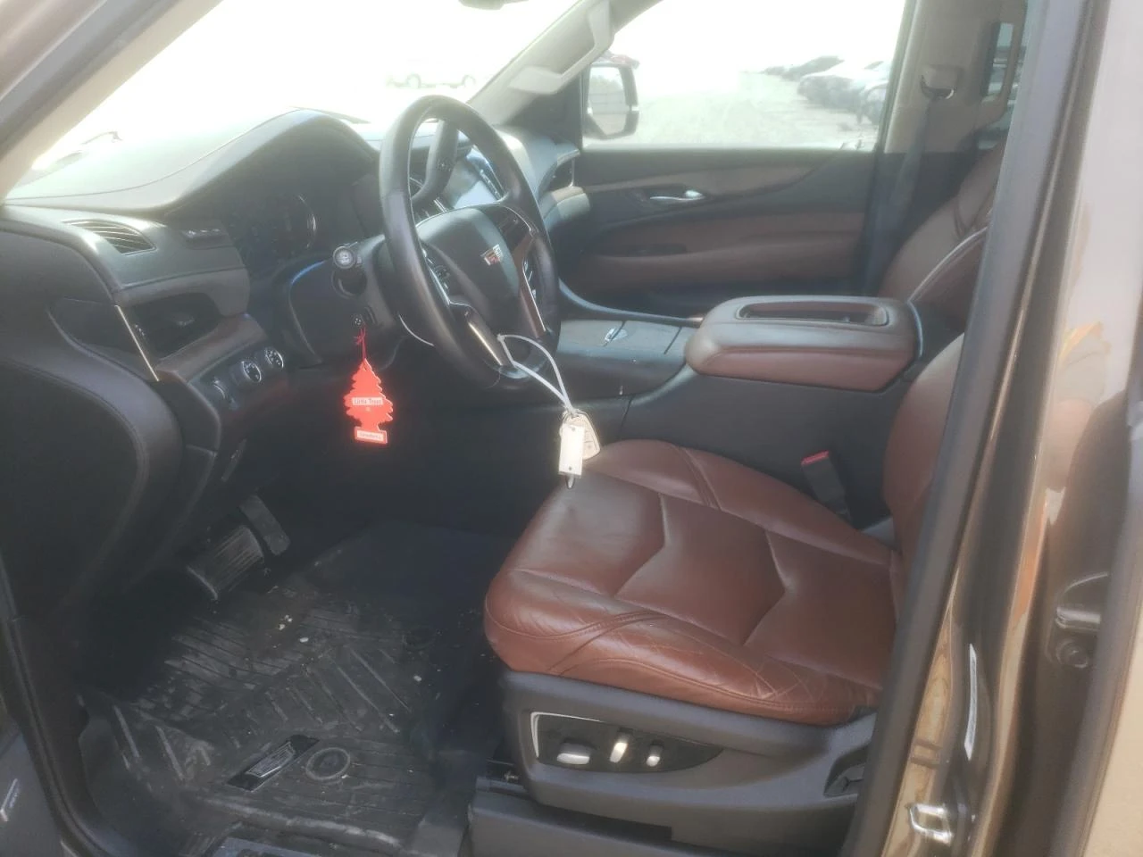 Cadillac Escalade 2016 CADILLAC ESCALADE ESV PREMIUM - изображение 7