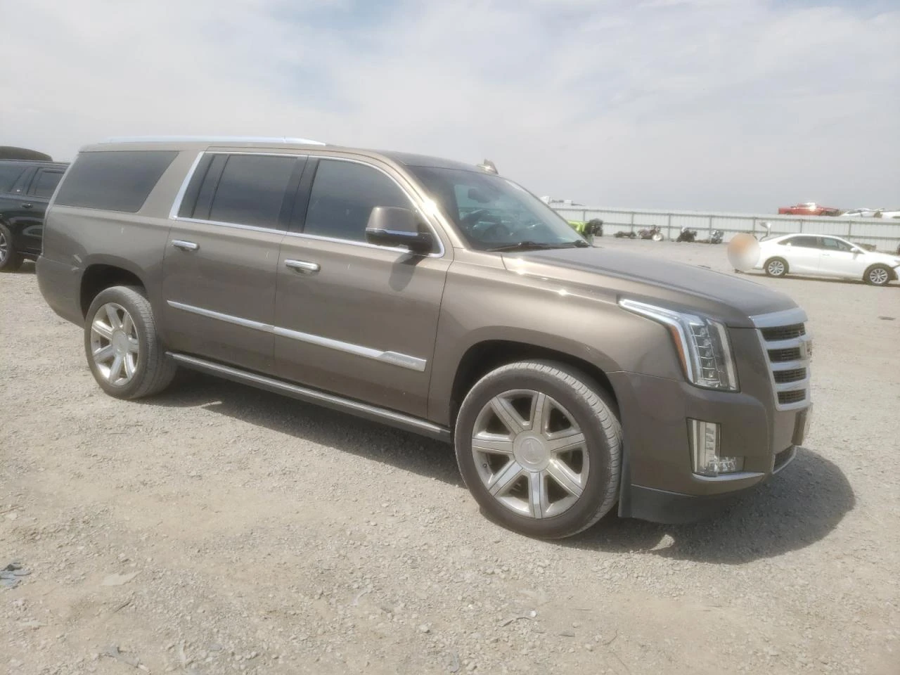 Cadillac Escalade 2016 CADILLAC ESCALADE ESV PREMIUM - изображение 2