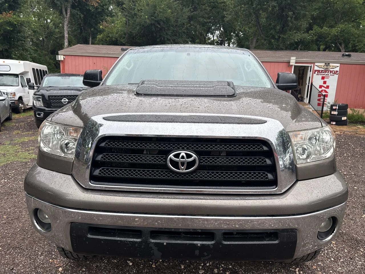 Toyota Tundra SR5* 5.7 V8*  - изображение 2