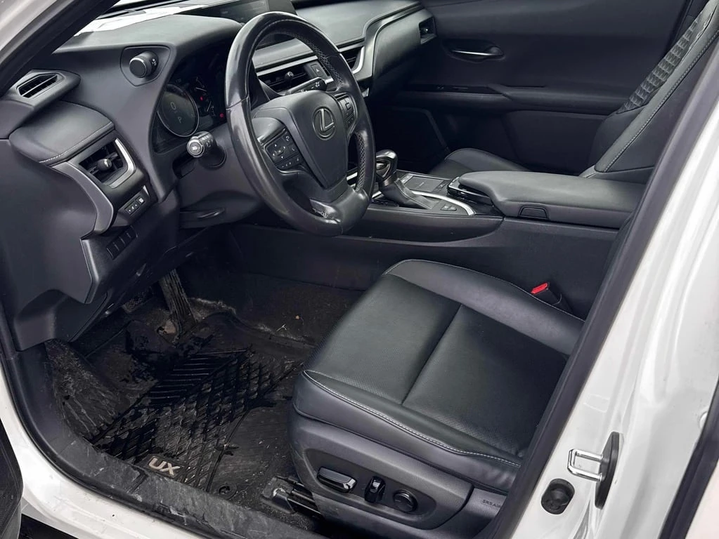 Lexus UX 250h 2021 * CARFAX * БЕЗ ПЪРВОНАЧАЛНА ВНОСКА - изображение 7