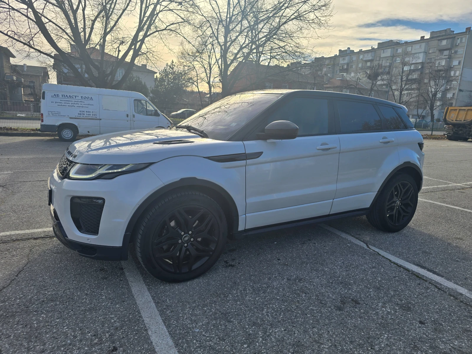 Land Rover Evoque HSE TD4 Special Edition - изображение 8