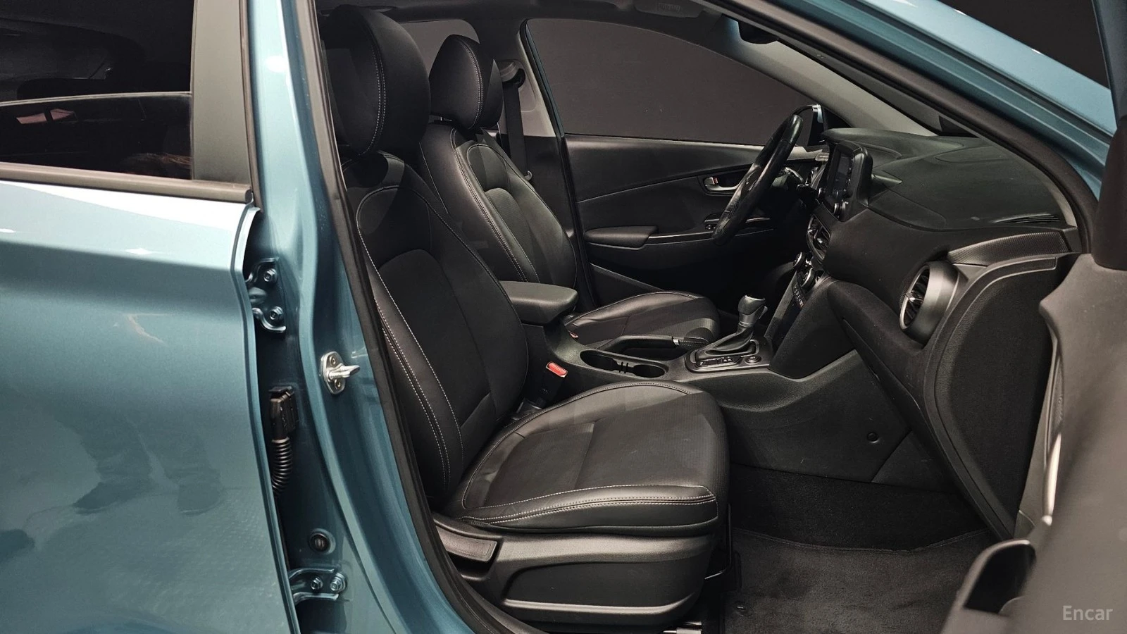 Hyundai Kona 1.6 Turbo 4WD Premium* КОЖА* ОБДУХВ* ПАНО, снимка 8 - Автомобили и джипове - 55537262