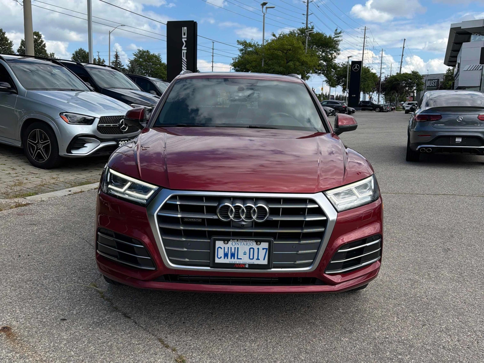Audi Q5 Technik / 360 / B&O / LED / Carfax / Автокредит, снимка 6 - Автомобили и джипове - 55986601