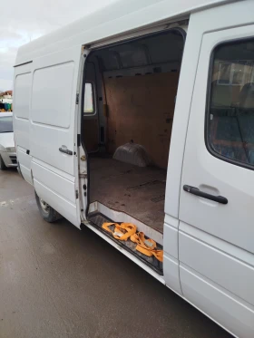Mercedes-Benz Sprinter 211, снимка 10