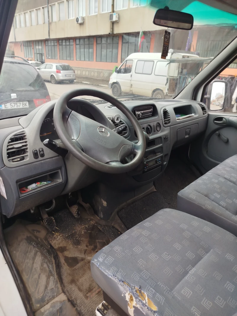 Mercedes-Benz Sprinter 211, снимка 8 - Бусове и автобуси - 53342735