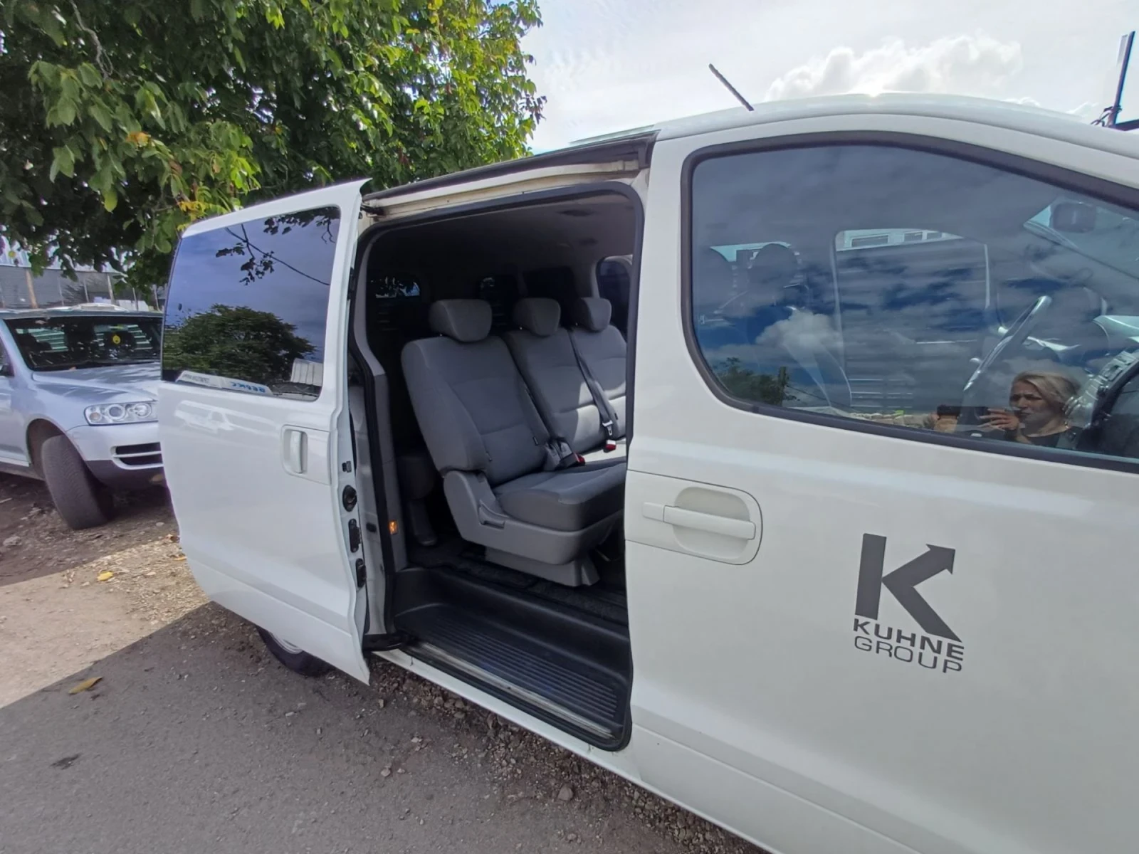 Hyundai H1 7+ 1 - изображение 5