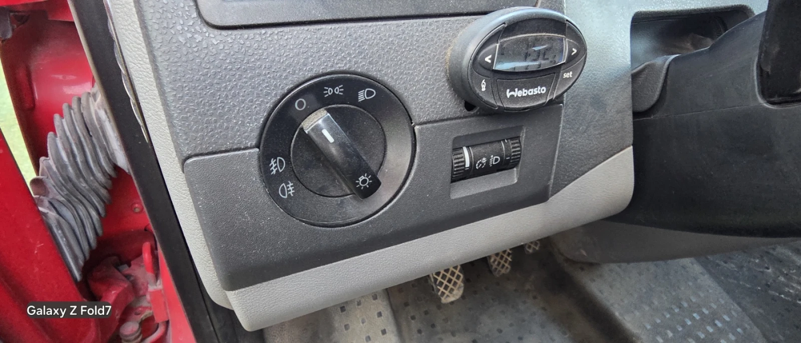 VW T5, снимка 9 - Бусове и автобуси - 55034417