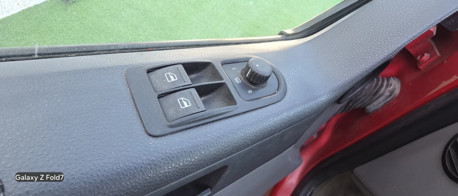 VW T5, снимка 5 - Бусове и автобуси - 55034417