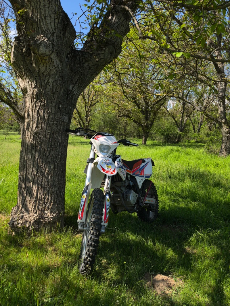 Beta Rr Продавам Beta rr 125  2017 година Мотора е в добро