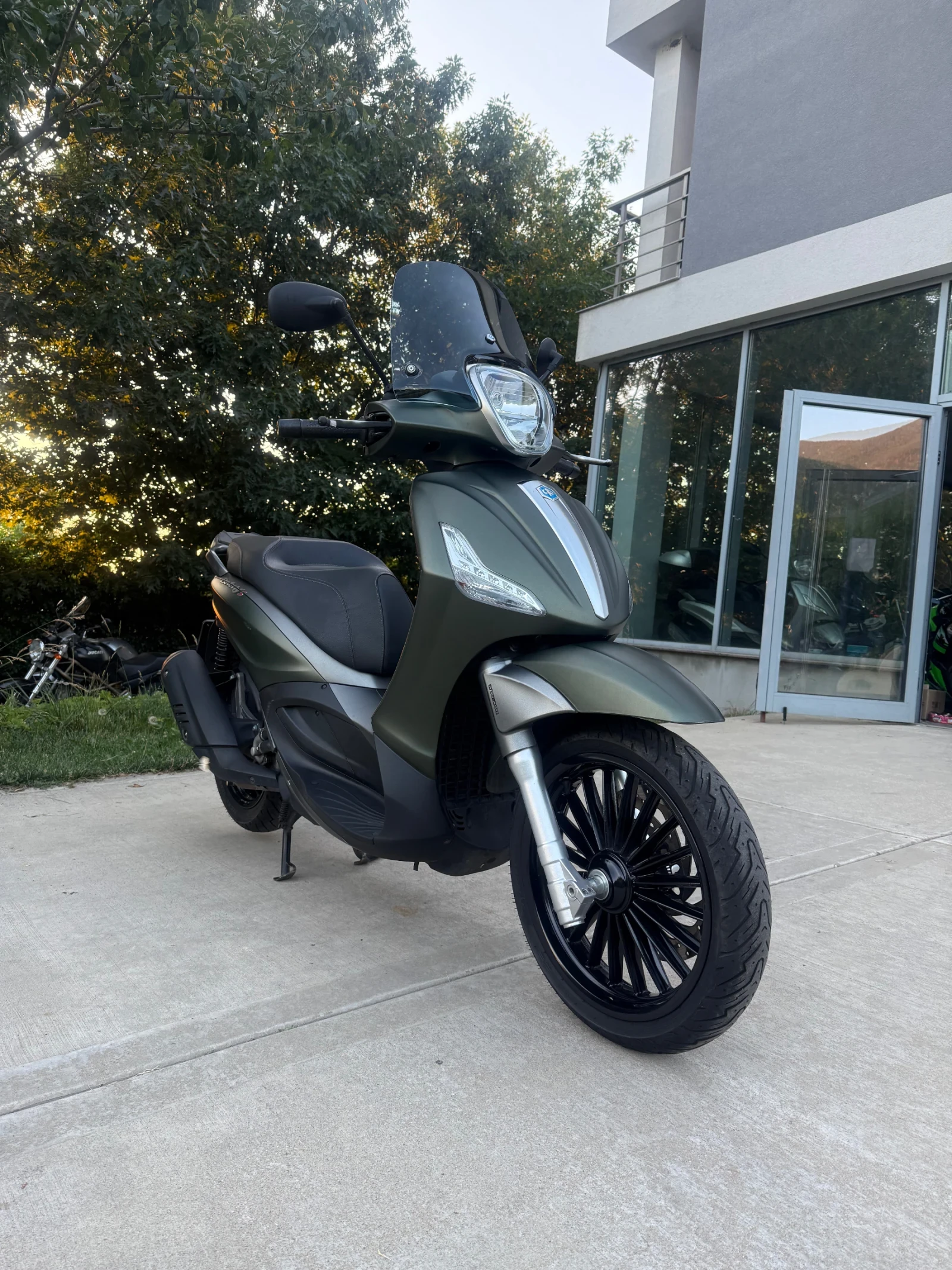 Piaggio Beverly Kato nov 15000 km!!! - изображение 2