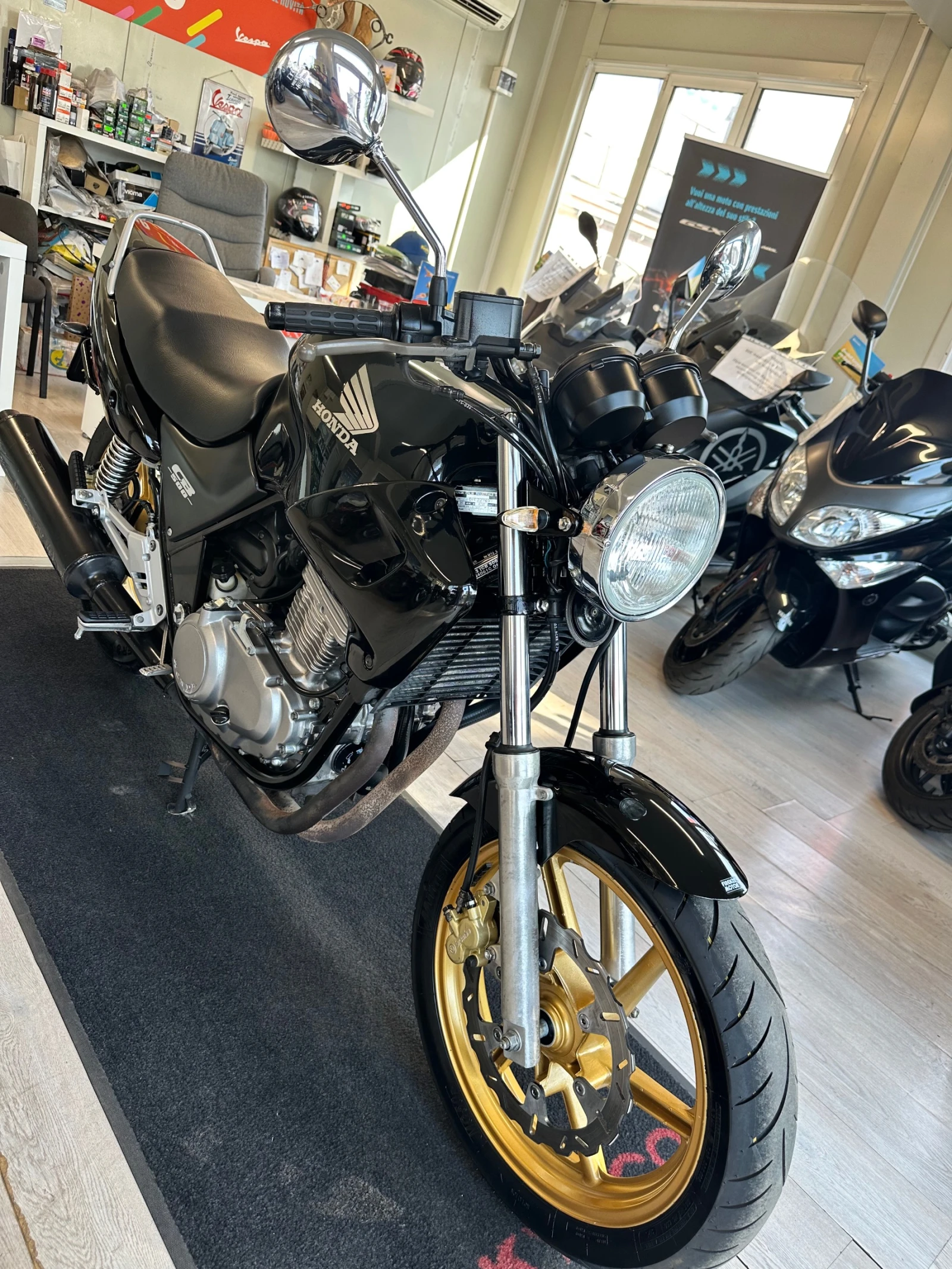 Honda Cb 500сс 06.2001г., снимка 8 - Мотоциклети и мототехника - 55091437