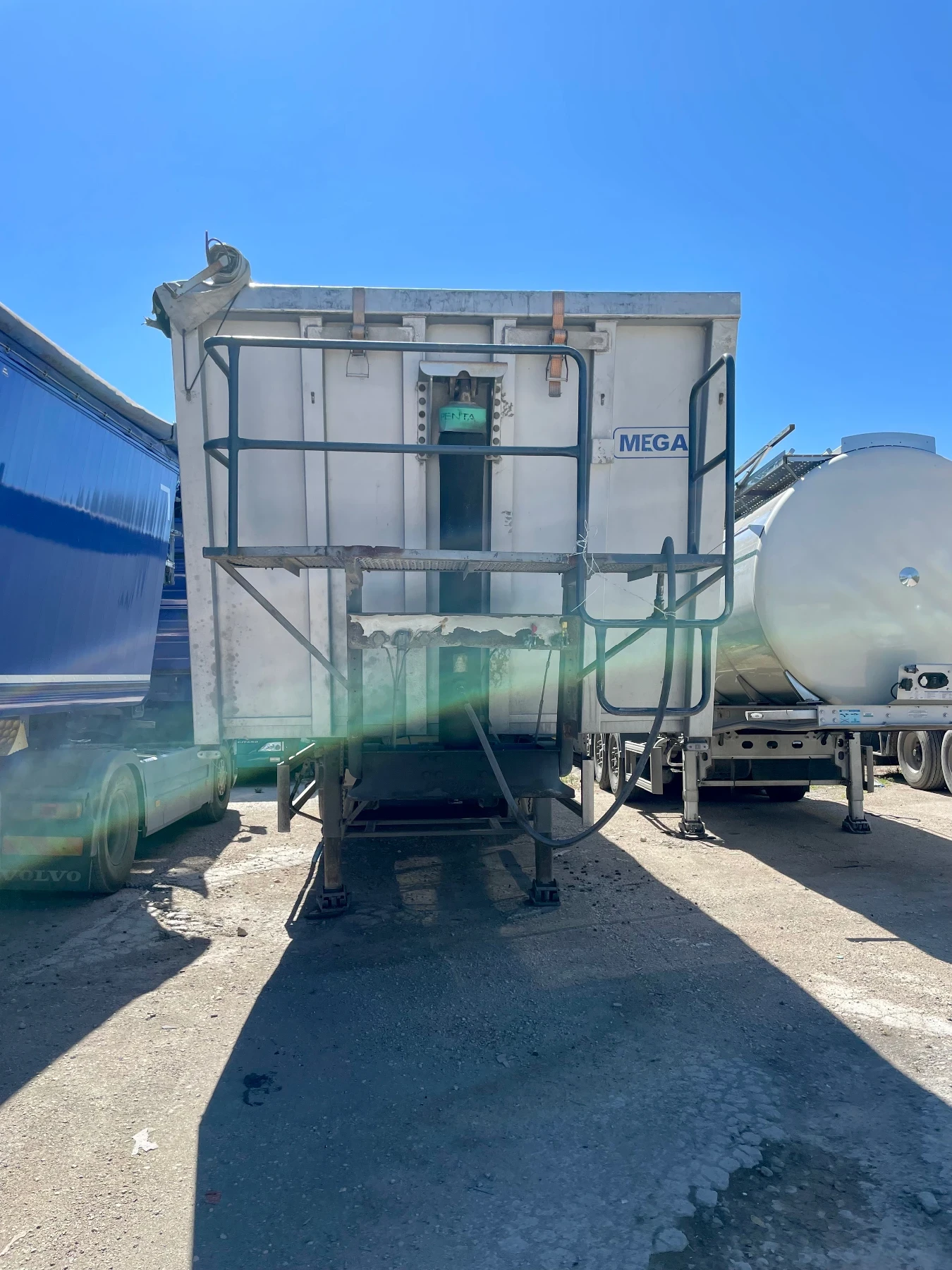  Mega MEGA 52   | Mobile.bg   5