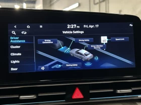 Hyundai Elantra LUXURY * 2.0 * ПОДГРЕВ* КАМЕРА* , снимка 15