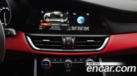 Alfa Romeo Giulia BLACK LIMITED EDITION / АВТОКРЕДИТ, снимка 13